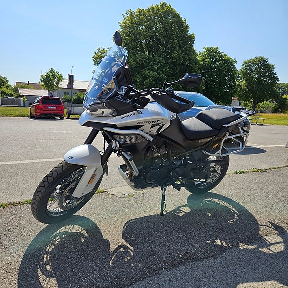 CFMOTO 800MT EXPLORE-ES 3 of 5