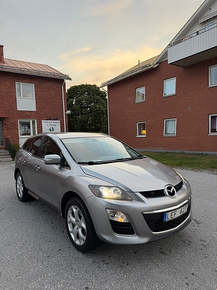 Mazda CX-7 3 of 5