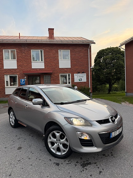 Mazda CX-7 5 of 5