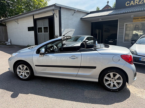 Peugeot 207 CC 2 of 5