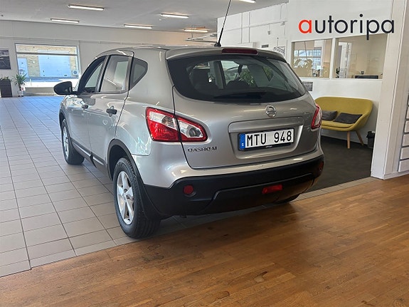 Nissan Qashqai 3 of 5