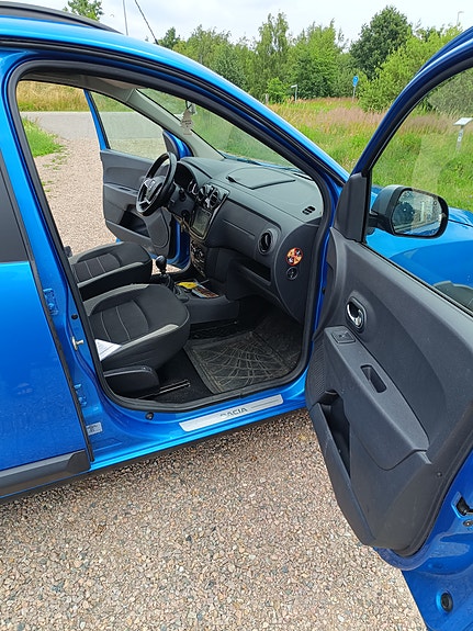 Dacia Lodgy Stepway 4 of 5