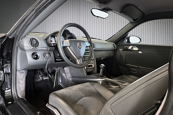 Porsche Cayman S 9 of 15