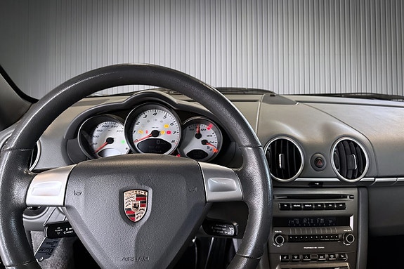 Porsche Cayman S 11 of 15