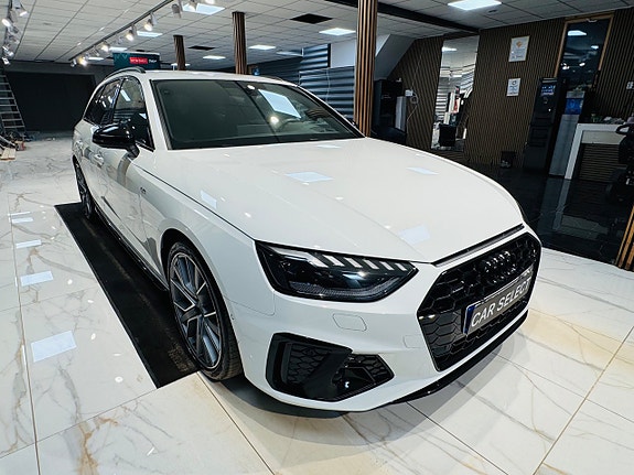 Audi A4 9 of 30