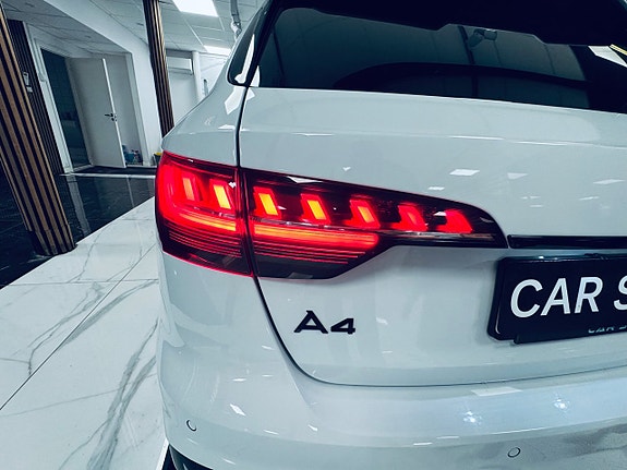 Audi A4 28 of 30