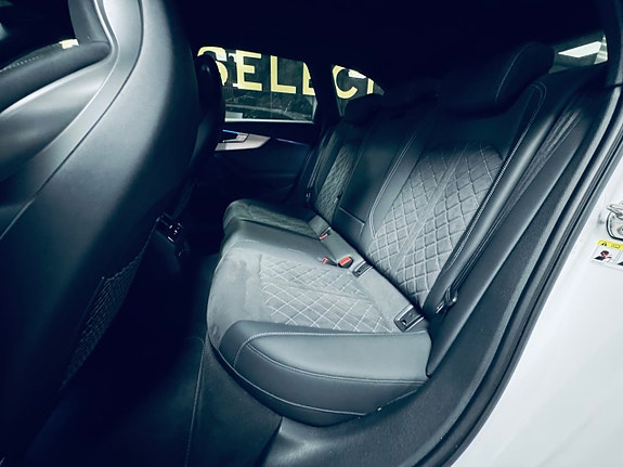 Audi A4 26 of 30