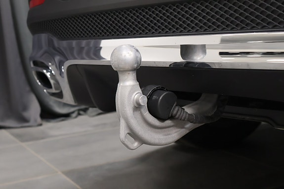 Mercedes-Benz GLB200 16 of 28