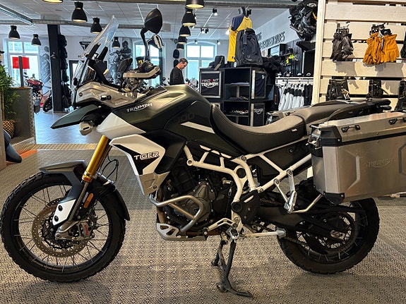 Triumph TIGER 900 RALLY PRO 9 of 16