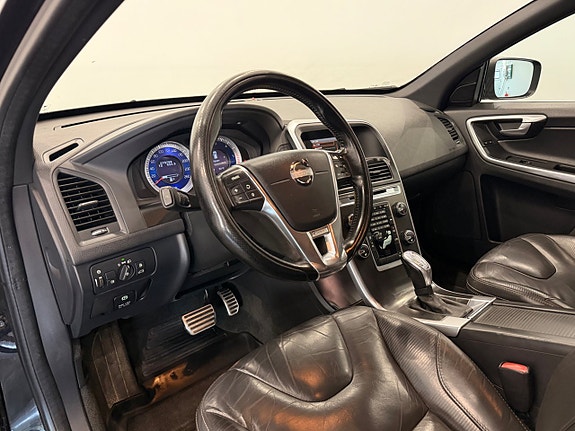 Volvo XC60 9 of 19