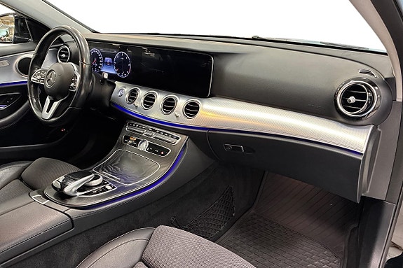 Mercedes-Benz E200 6 of 18
