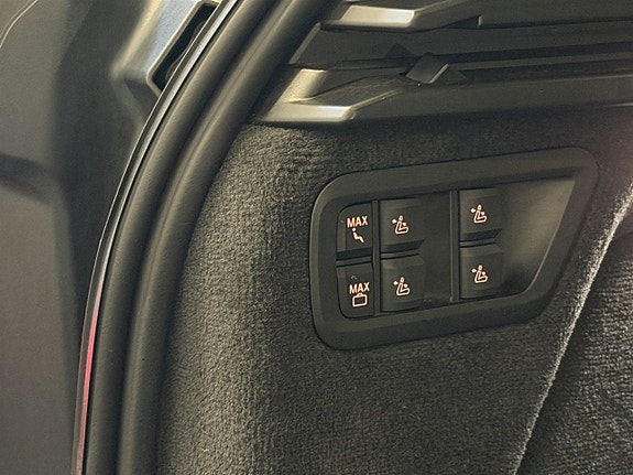 BMW X7 8 of 27