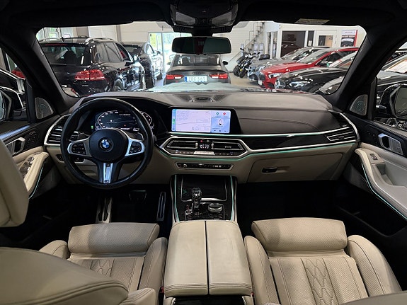 BMW X7 23 of 27