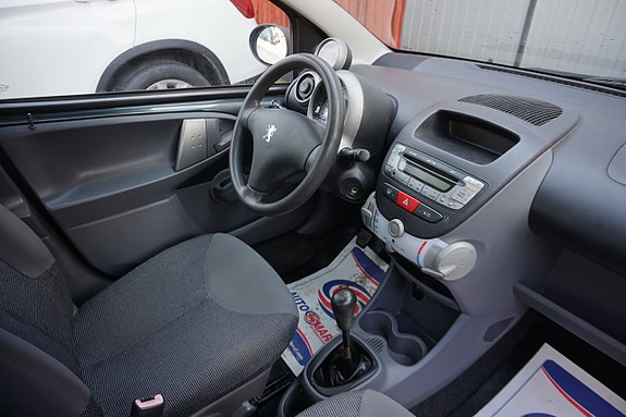 Peugeot 107 5 of 5