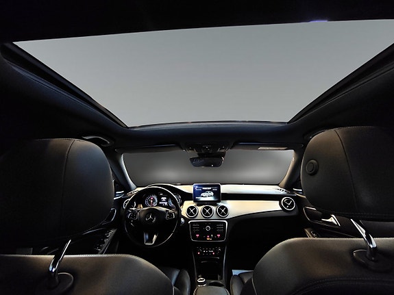 Mercedes-Benz CLA220 d 19 of 26