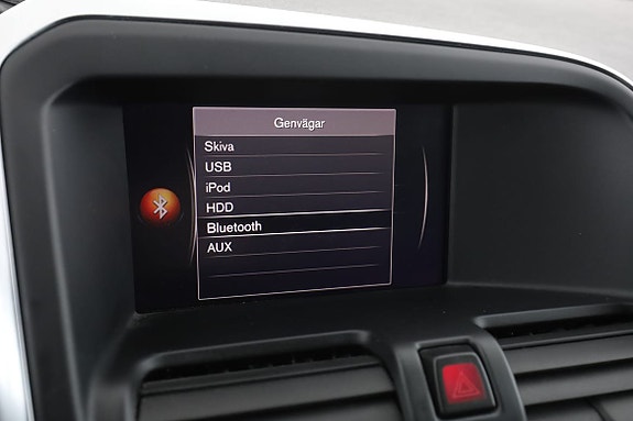 Volvo XC60 21 of 30