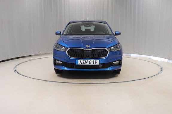 Skoda Fabia 2 of 5