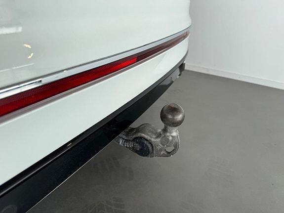 Volkswagen Tiguan 8 of 12