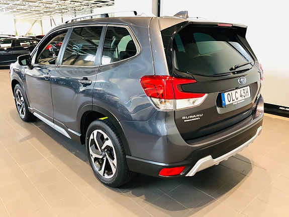 Subaru Forester 4 of 5