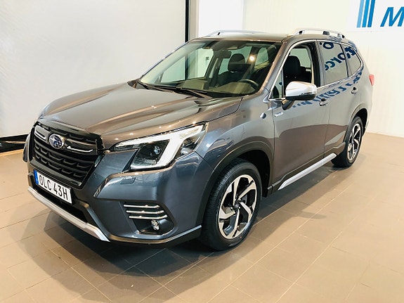 Subaru Forester 2 of 5