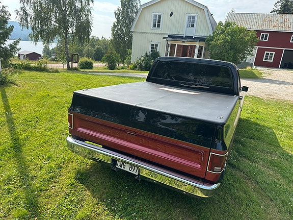 Chevrolet C10 4 of 5