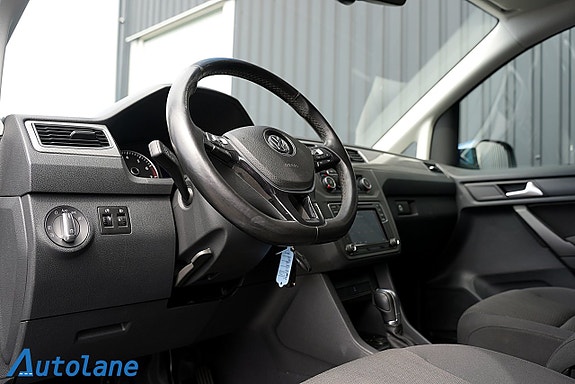 Volkswagen Caddy 10 of 23