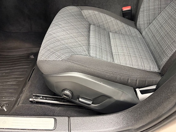 Volvo V60 6 of 20