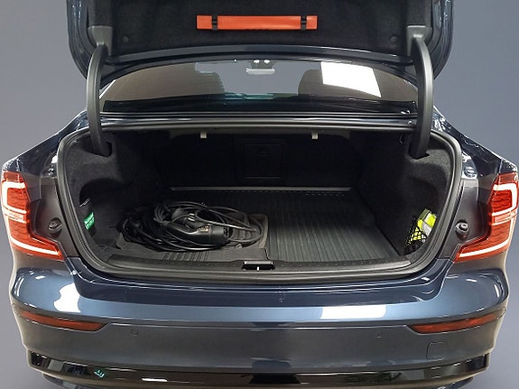 Volvo S60 5 of 5