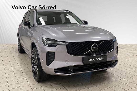 Volvo XC90 6 of 15
