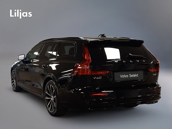 Volvo V60 4 of 5