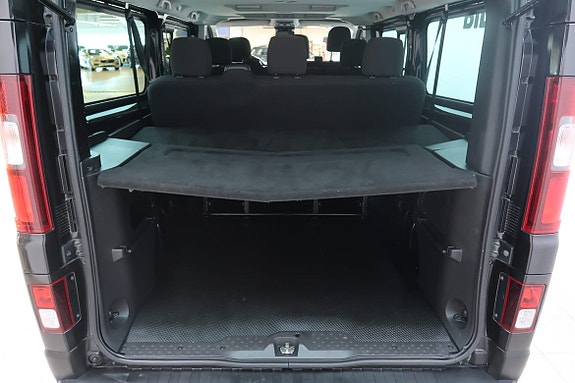Renault Trafic 17 of 18