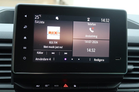 Renault Trafic 11 of 18