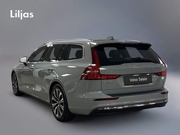 Volvo V60 4 of 12