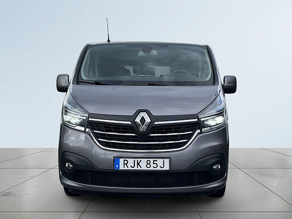 Renault Trafic 2 of 20