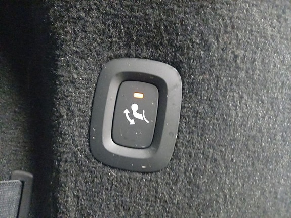 Volvo V90 11 of 13