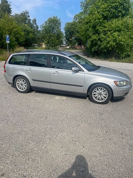 Volvo V50 5 of 5