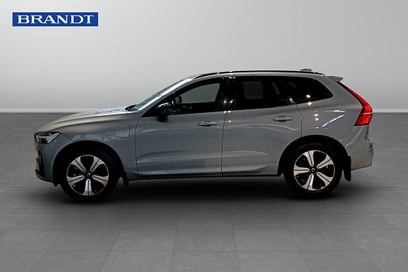 Volvo XC60 3 of 5