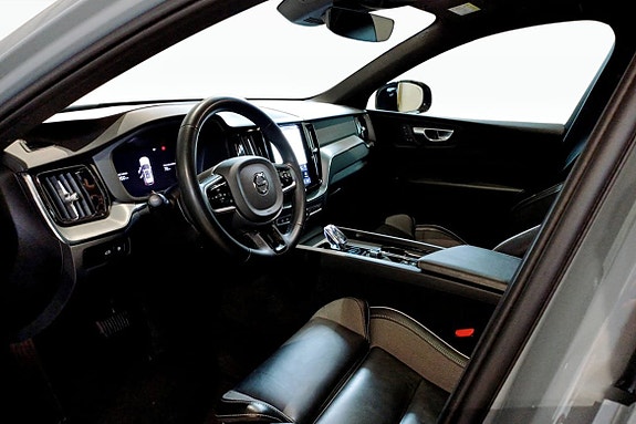 Volvo XC60 5 of 5
