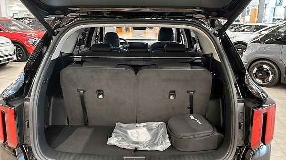 Kia Sorento 11 of 18