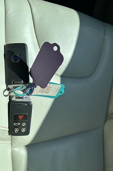 Volvo V40 25 of 30