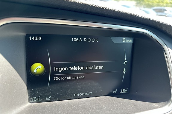 Volvo V40 27 of 30