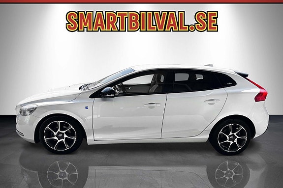 Volvo V40 7 of 30