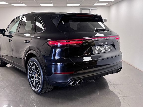 Porsche Cayenne S 16 of 16