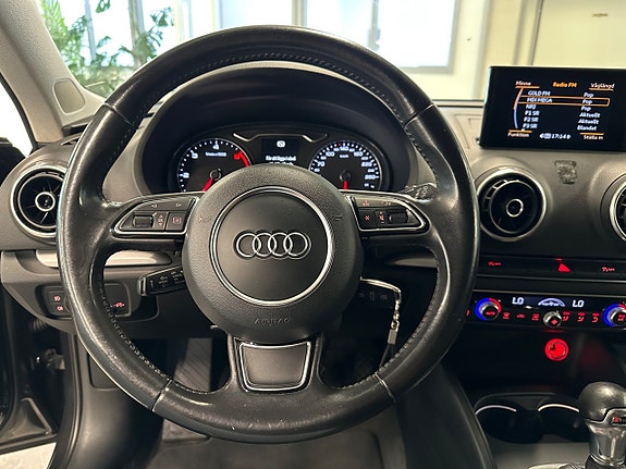 Audi A3 9 of 12