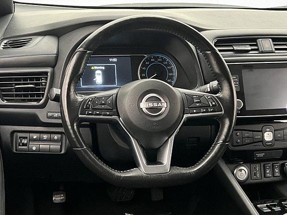 Nissan Leaf 12 of 30