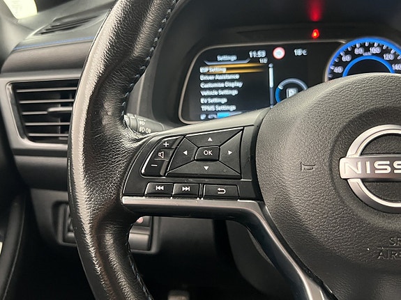 Nissan Leaf 14 of 30