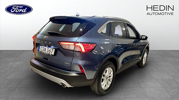 Ford Kuga 2 of 5