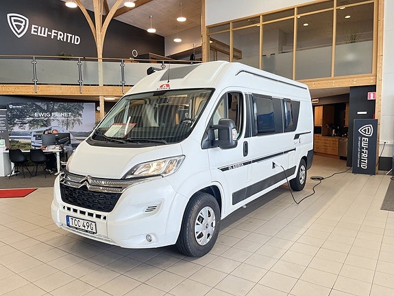 Adria TWIN 600 SP AXESS (AC+Solcell+3 500kg+6m+Cykelställ)