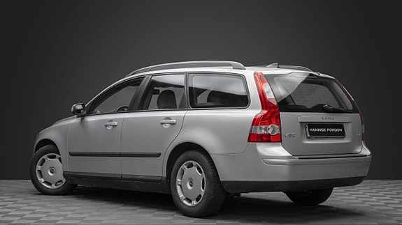 Volvo V50 6 of 15