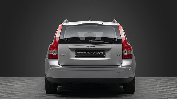 Volvo V50 5 of 5